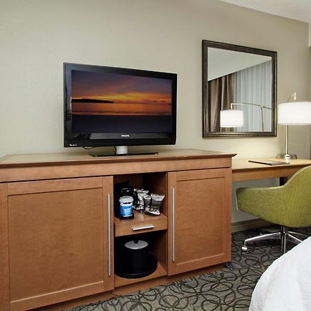 Hampton By Hilton Austin South - I-35 & Ben White Hotel Buitenkant foto