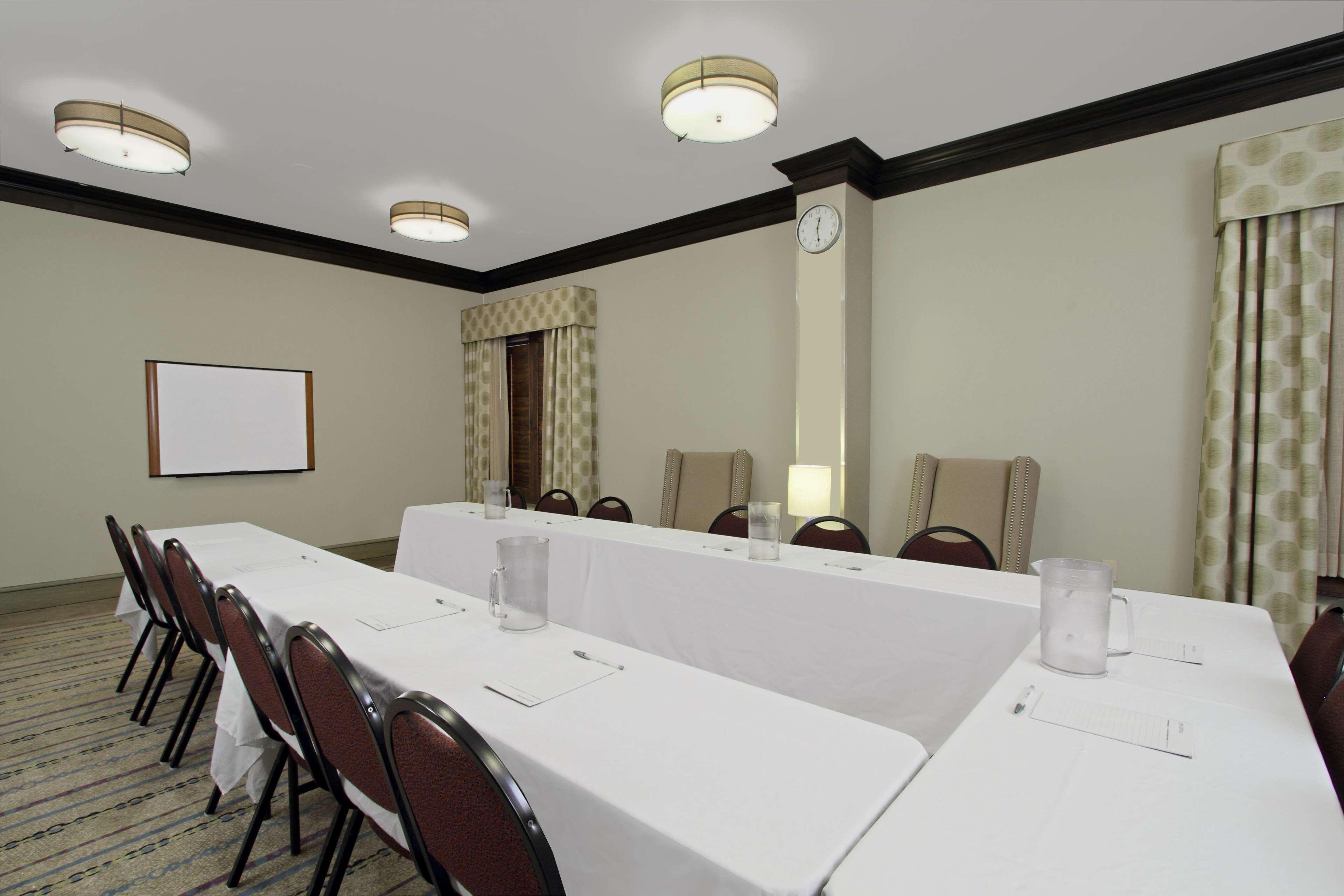 Hampton By Hilton Austin South - I-35 & Ben White Hotel Buitenkant foto