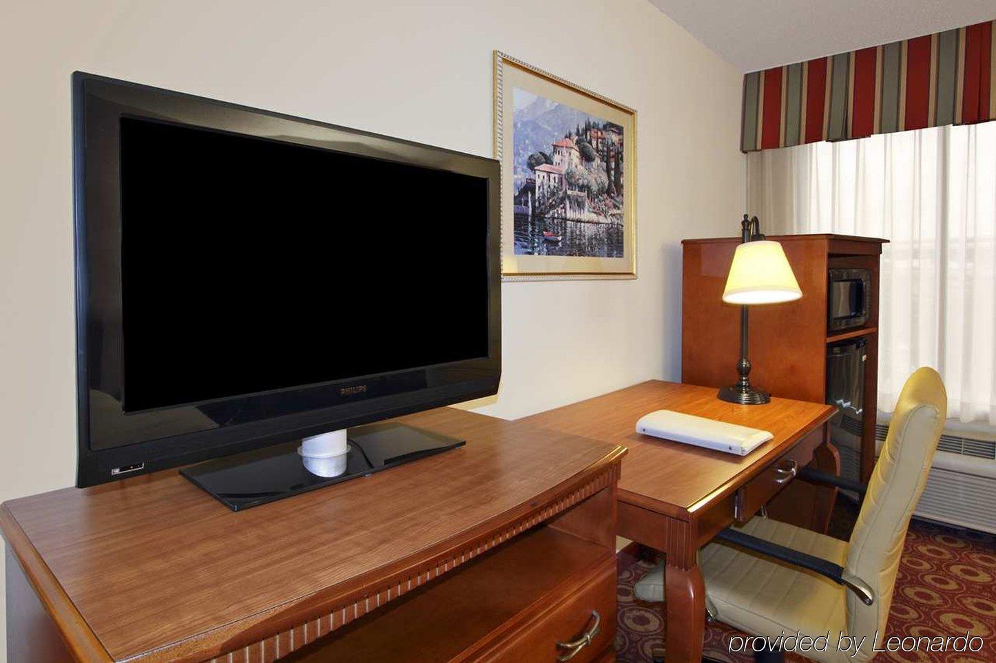 Hampton By Hilton Austin South - I-35 & Ben White Hotel Buitenkant foto
