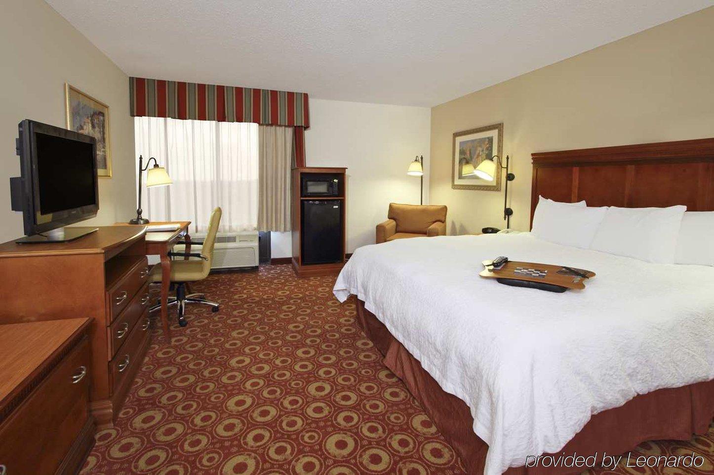 Hampton By Hilton Austin South - I-35 & Ben White Hotel Buitenkant foto