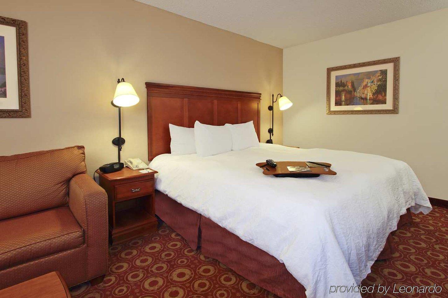 Hampton By Hilton Austin South - I-35 & Ben White Hotel Buitenkant foto