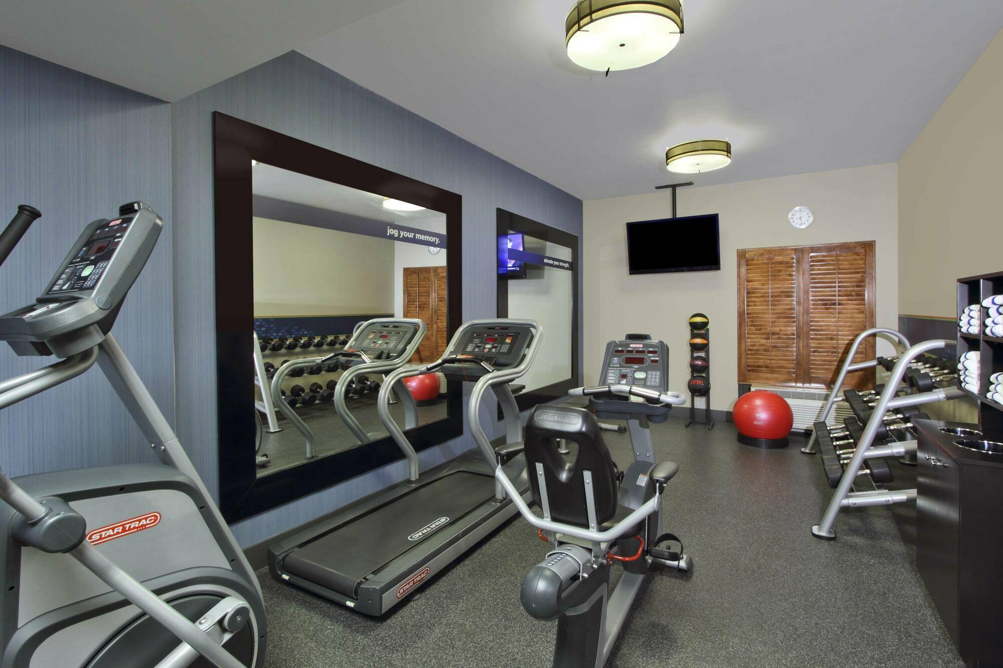 Hampton By Hilton Austin South - I-35 & Ben White Hotel Buitenkant foto